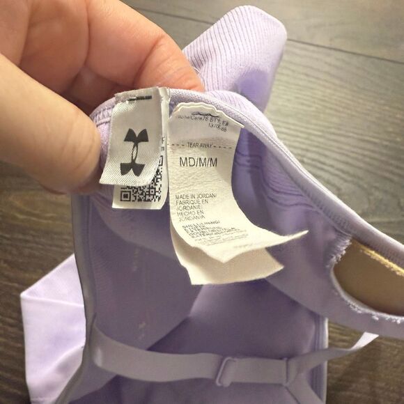 Under Armour Women’s Medium Lavender Sports Bra - Picture 3 of 3
